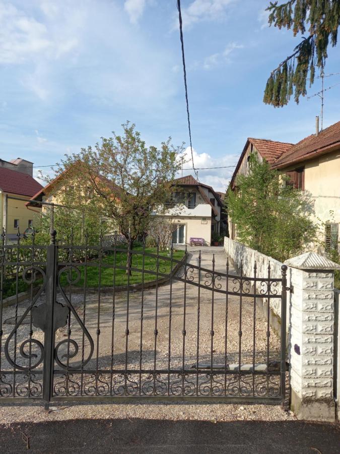 Stara Jezica Apartments With Wifi Ljubljana Ngoại thất bức ảnh